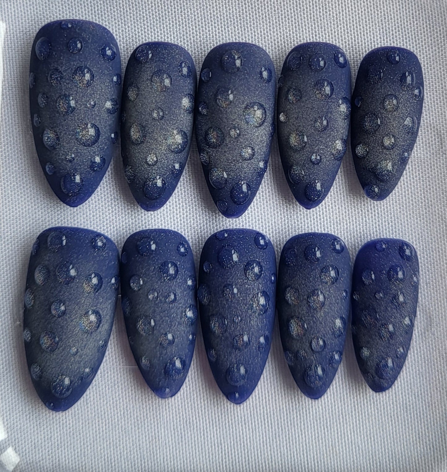 Création Nail Art – Galaxie Velours : La Nuit des Étoiles