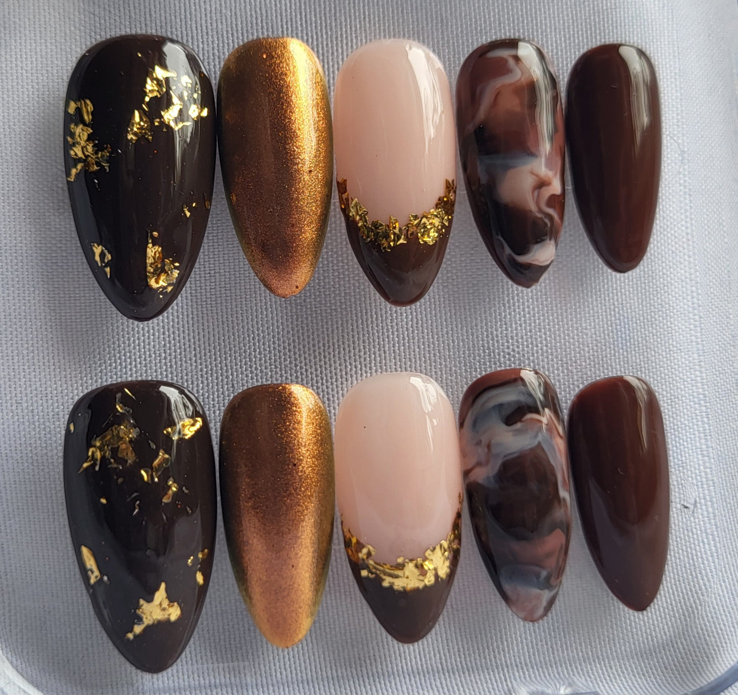 Création Nail Art – Noir & Or : L’Opulence à l’État Pur