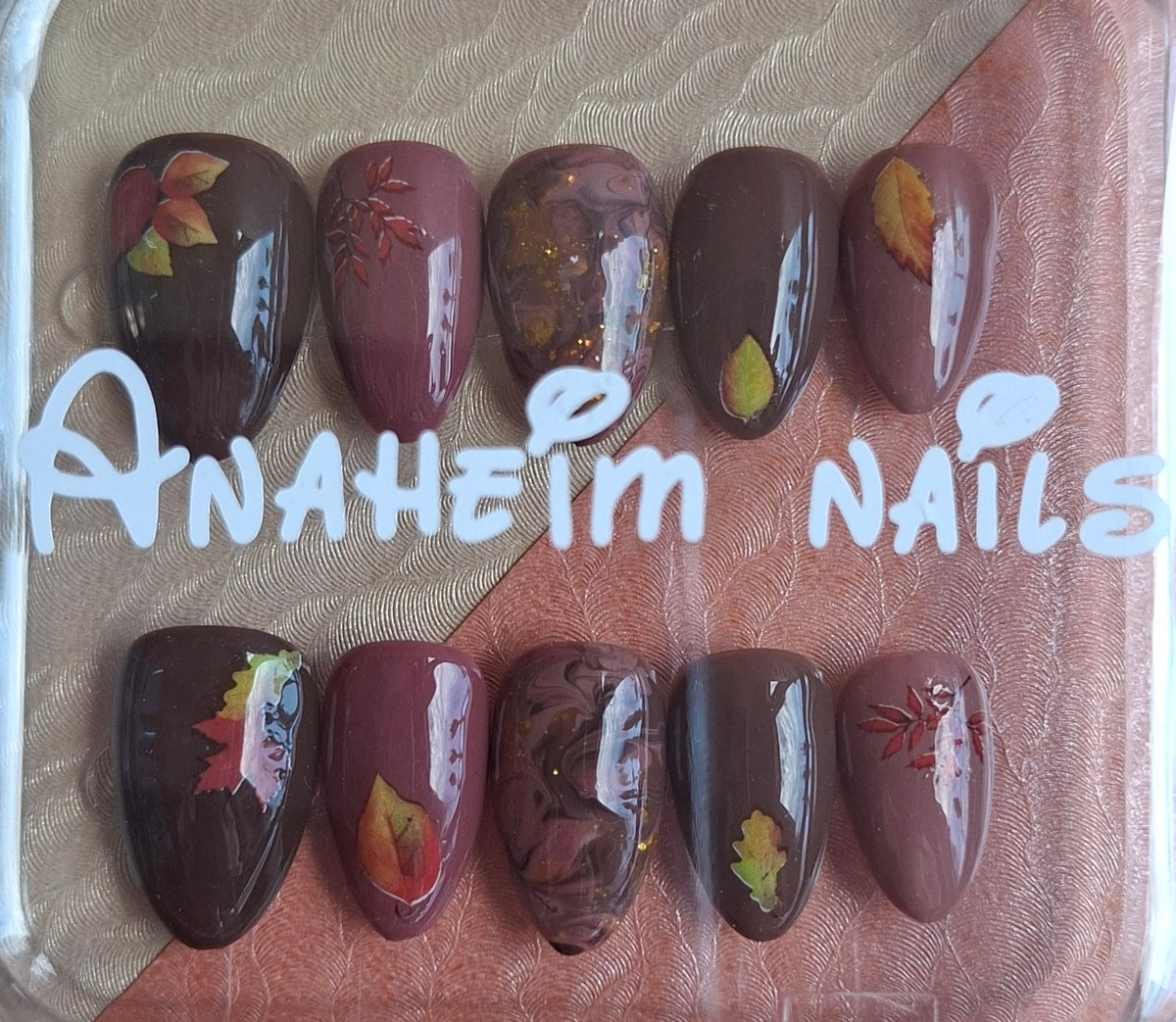 Création Court Automne Nail Art – Feuilles d’Automne