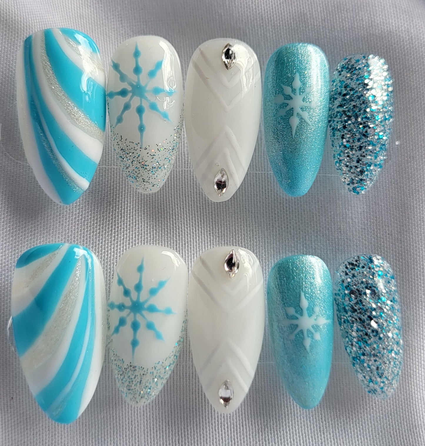 création Nail Art Elsa