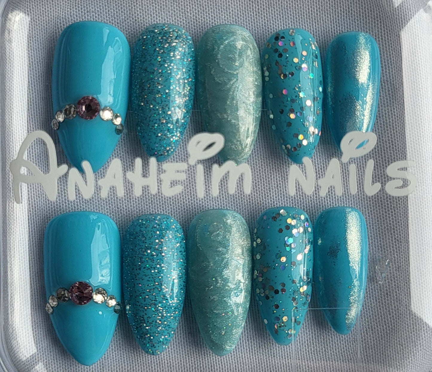 Création Nail Art Cendrillon