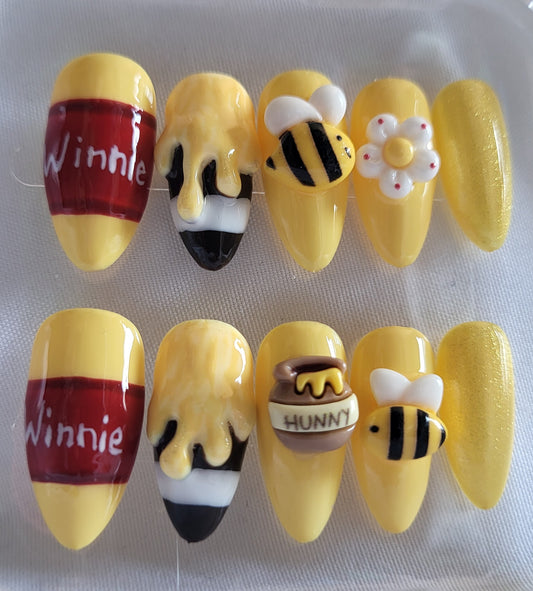 Faux Ongles Winnie l'Ourson - Collection Disney