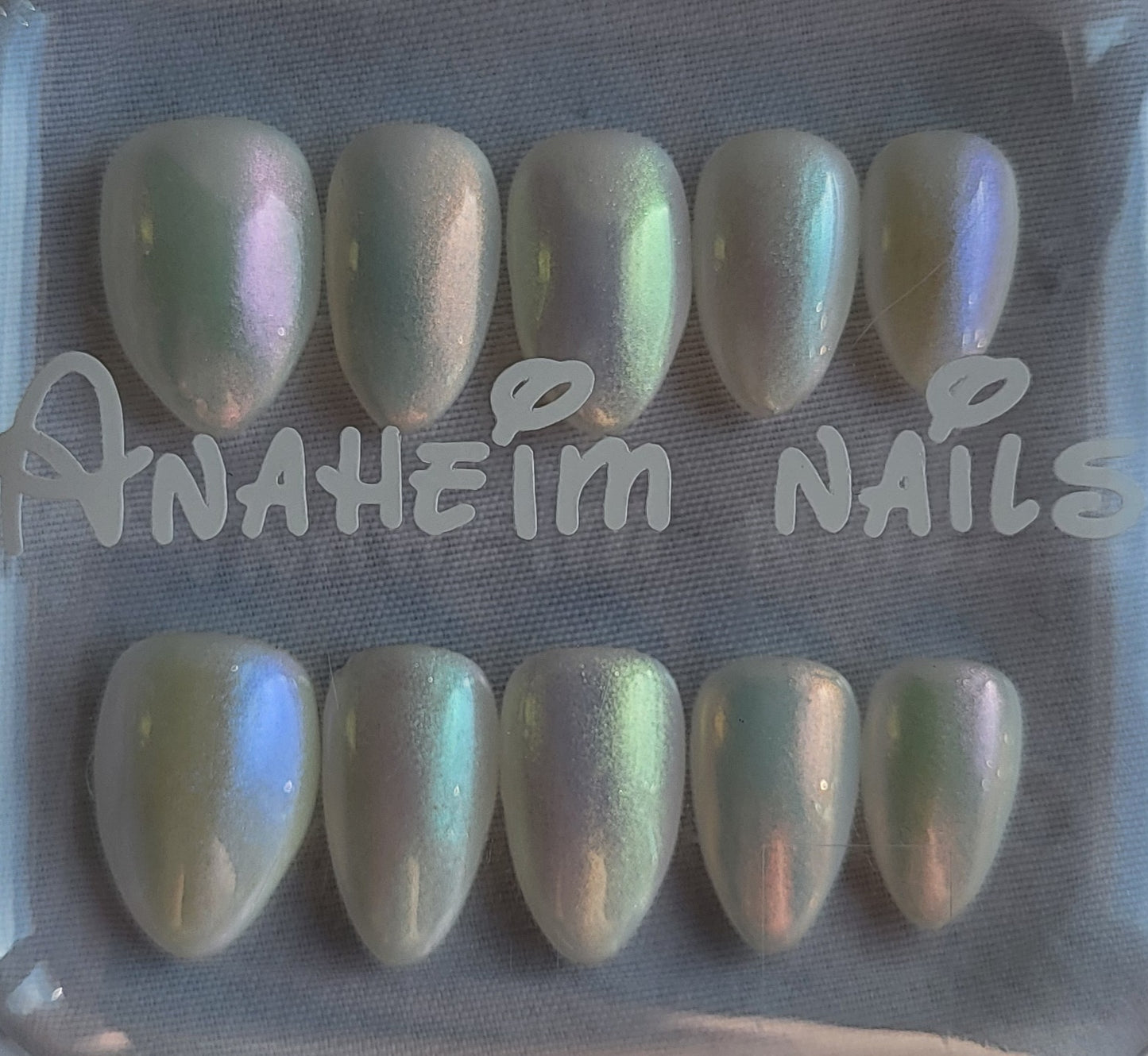 Création Nail Art Ongles Courts - Féerie Arc en Ciel
