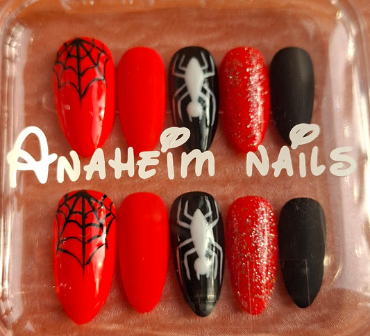 Création Nail Art Araignée 3D — Rose Orangé, Noir Laqué & Glitter