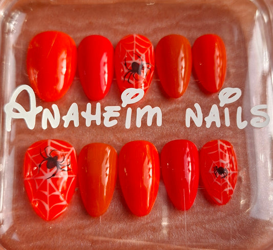 Création Court Nail Art Halloween Araignées & Toiles — Orange Brûlé, Orange Vif & Blanc